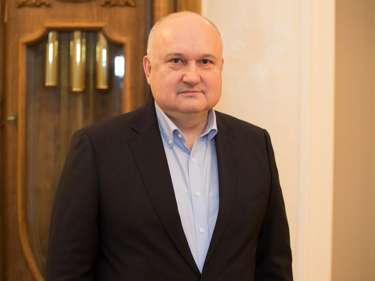Смешко: Зеленський не тільки не змінив систему&nbsp;&ndash; він її зараз настільки вдосконалив в авторитарно непрозору феодальну систему
&nbsp;