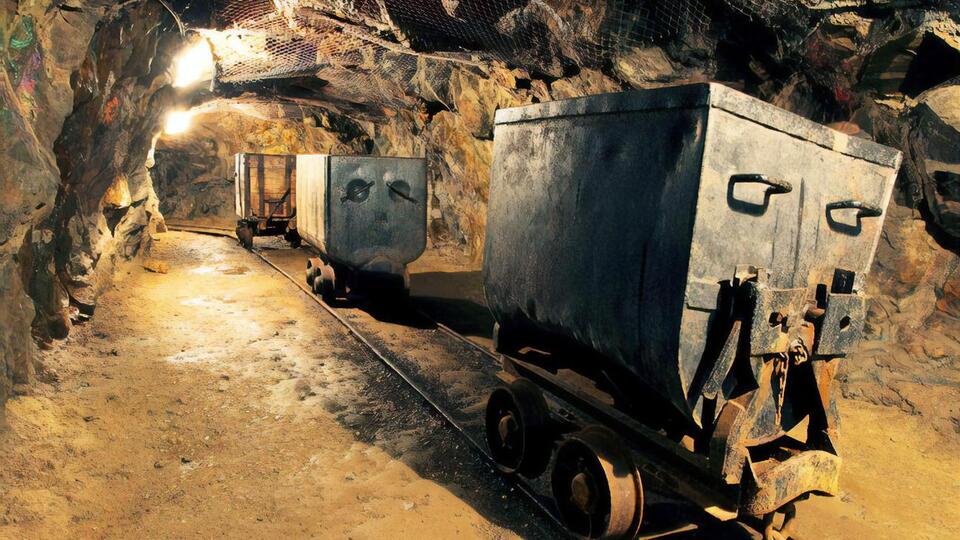 Унаслідок обвалу засипало трьох шахтарів, один із них загинув