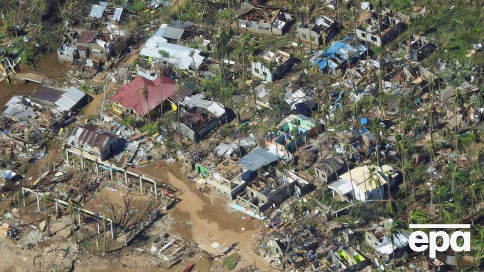 Тайфун обрушился на Филиппины 16 декабря