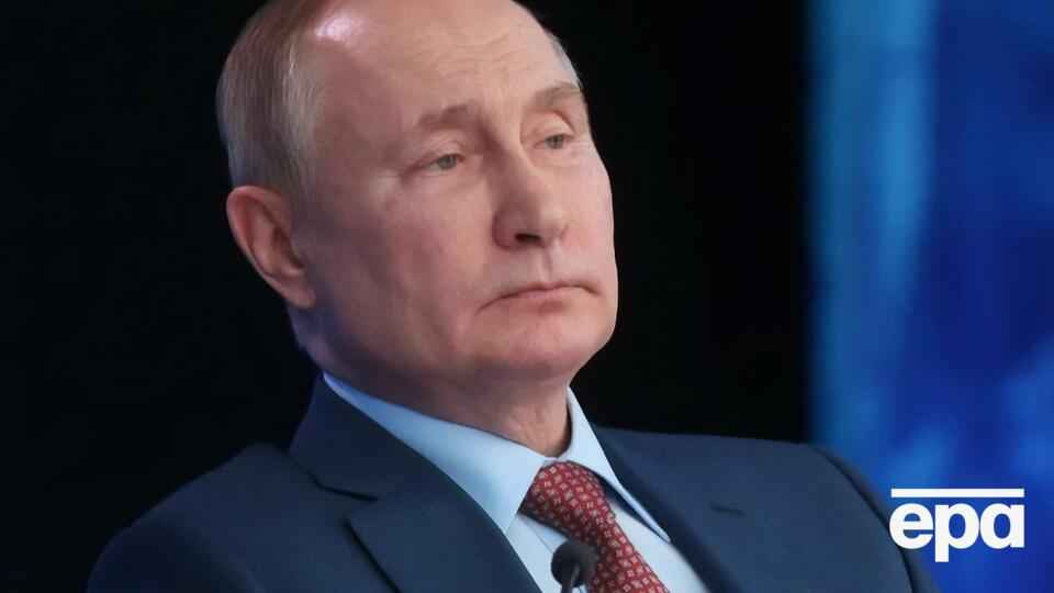 Автором карикатури про Путіна (на фото) є Тео Мудакіс