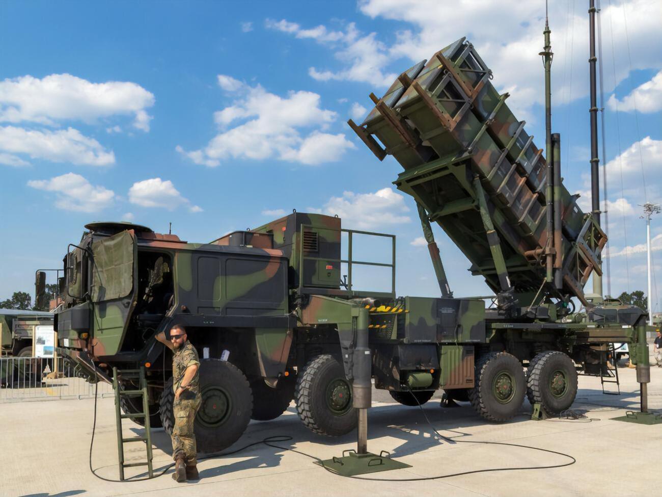 Patriot – американський зенітний ракетний комплекс, який є на озброєнні армії США та армій країн-союзників