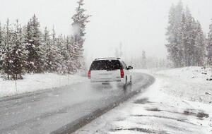 Спасатели призвали водителей соблюдать дистанцию и скоростной режим