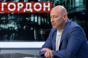 Гордон: В отличие от них, я фигура постоянная. А они временные. Они у меня перед глазами мелькали в течение 30 лет и пропадали. Пропадут и эти