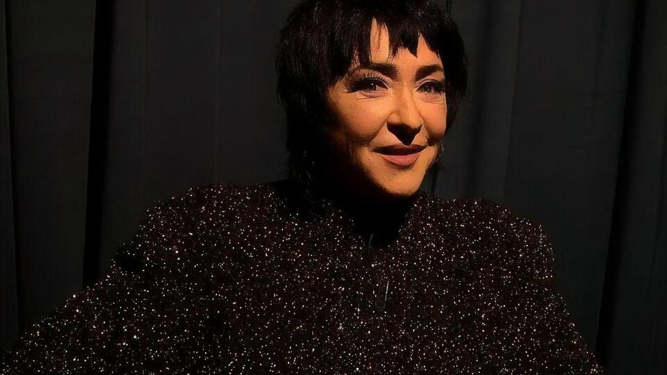 Лолита о пластике в интимных местах: П...зду ремонтировать? Зачем?!