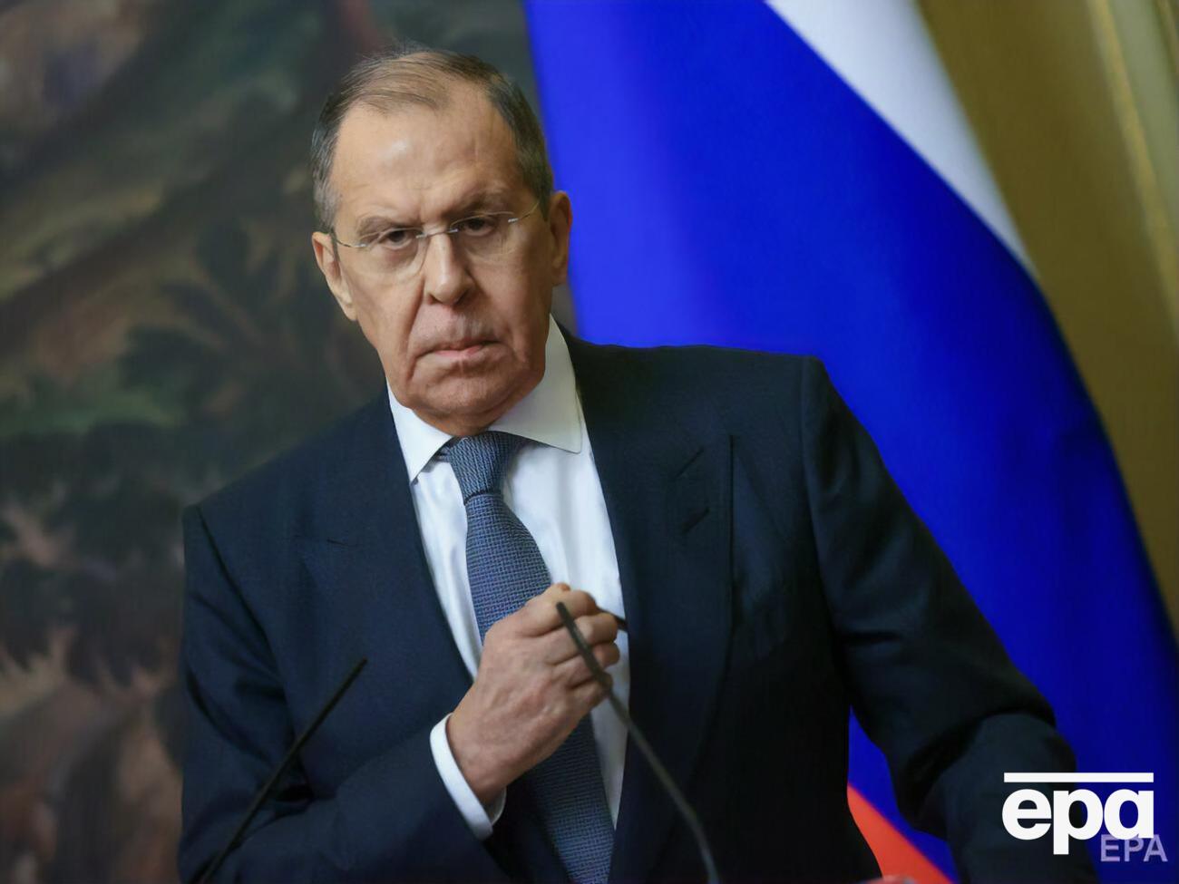 Развертывание сил НАТО вблизи РФ&nbsp;категорически неприемлемо, отметил Лавров