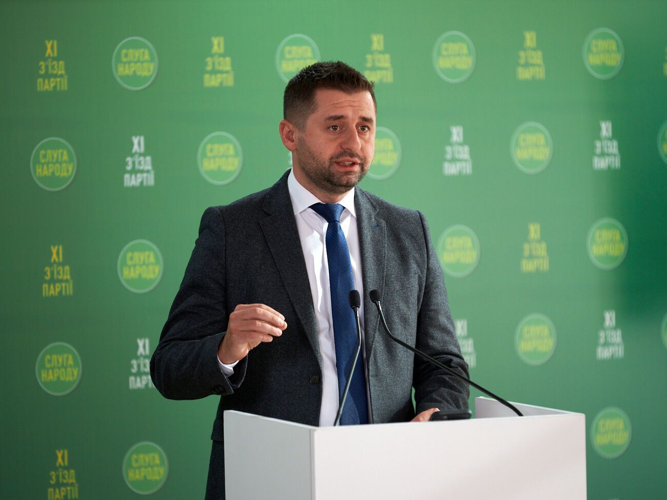 Арахамія: Більшість людей у групах та інших партіях розуміють, що багато хто з них не пройде до наступного парламенту, тому будуть змушені знайти якусь конструкцію, щоб коаліція існувала