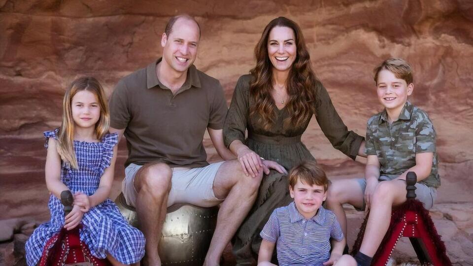 Герцог та герцогиня Кембриджські виховують трьох дітей