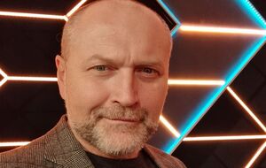 Весной у Зеленского будет рейтинг, при котором он будет думать, как бы досидеть первый президентский срок и не получить еще один за все нарушения законов