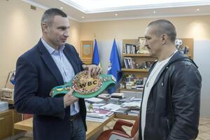 Мэр Киева опроверг влияние РПЦ на Усика