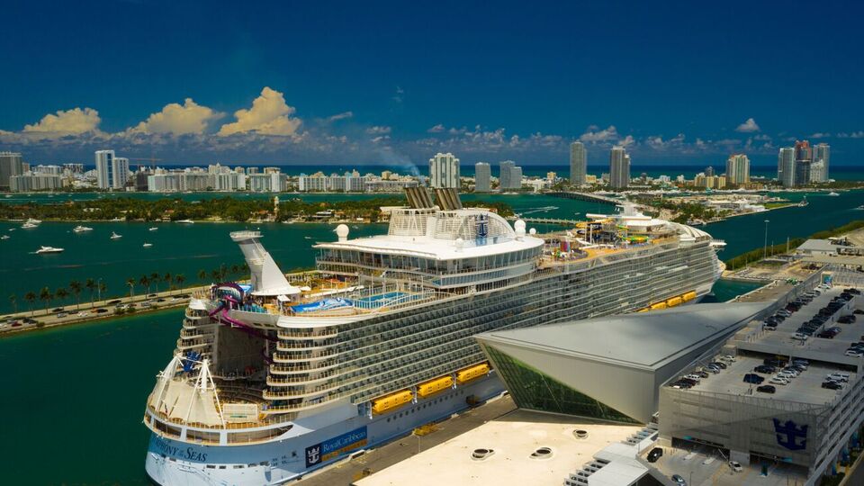 98% хворих були щеплені двома дозами вакцини проти коронавірусу