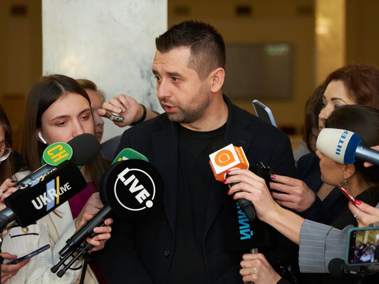 Арахамия анонсировал "большой бой за пенсионную реформу, за накопительную пенсию"