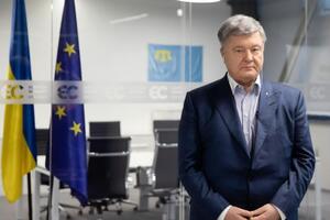 Не Порошенко (на фото), а Зеленський завозить вугілля з ОРДЛО під виглядом російського на мільярди доларів, зазначили у "Євросолідарності"