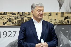 Подозрение о госизмене и содействии деятельности террористическим организациям Порошенко предъявили 20 декабря