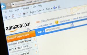 Відгуків та оцінок до книжки китайського лідера немає тільки на китайській версії сайта Amazon