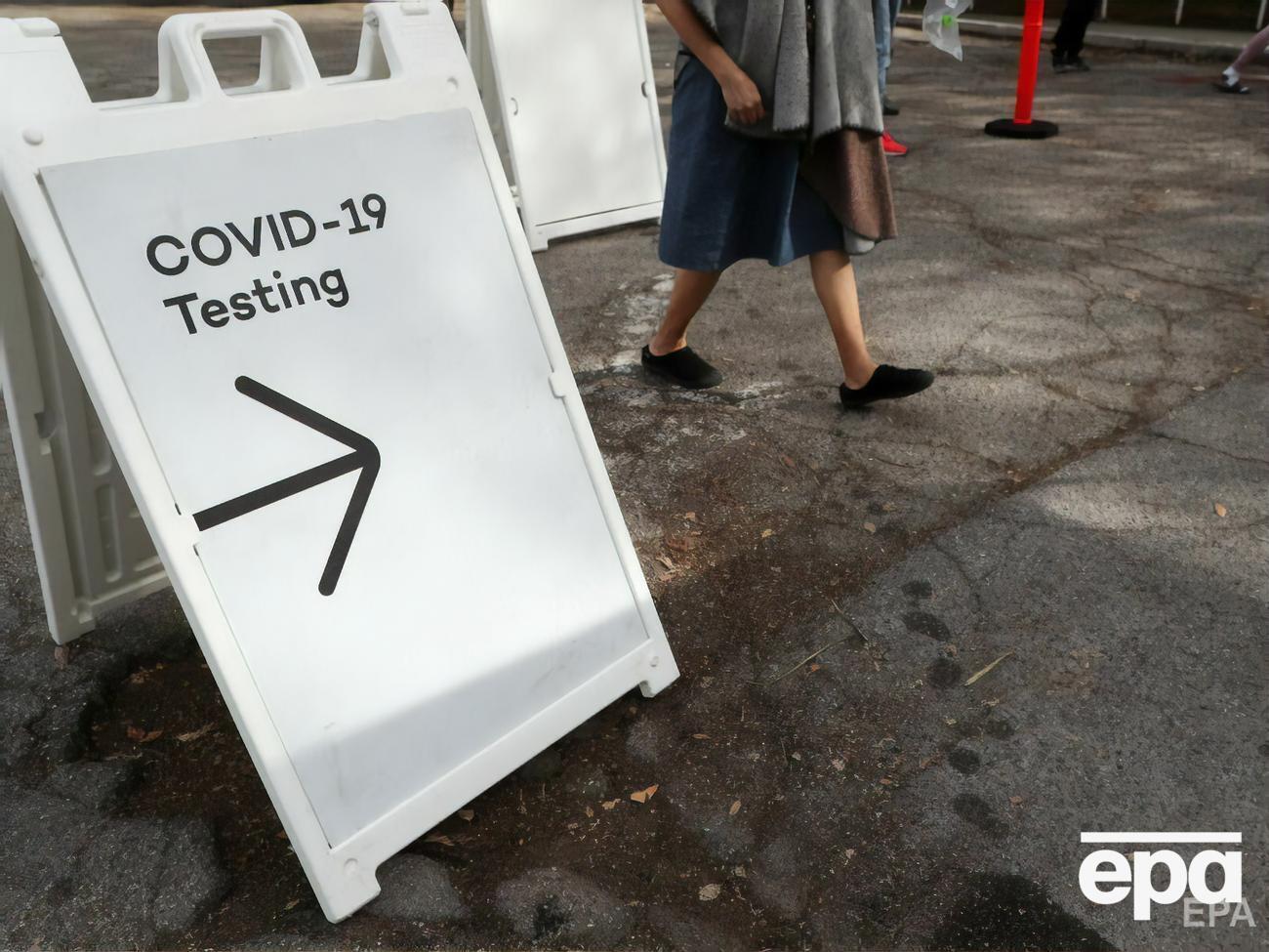 За неделю "Омикрон" нашли еще в 17 странах