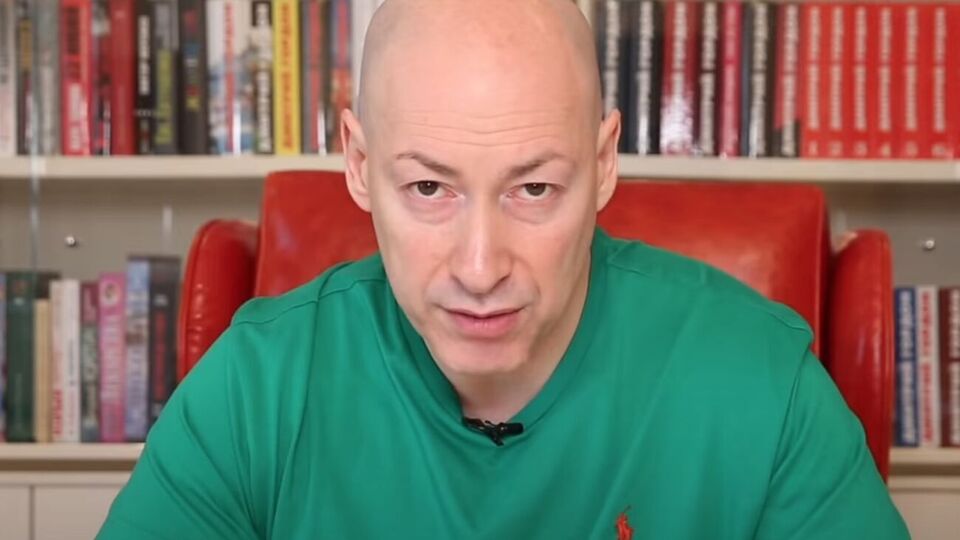 В топ-5 самых просматриваемых видео последних дней попало видеообращение журналиста Дмитрия Гордона к президенту Украины Владимиру Зеленскому