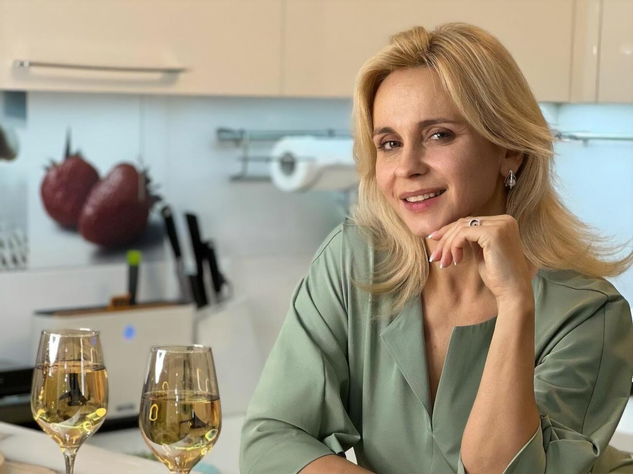 Ребрик 23 декабря 2011 года вышла замуж