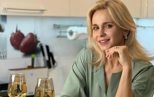 Ребрик 23 декабря 2011 года вышла замуж