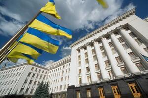 Власти понимают, насколько чувствительная для украинцев тема повышения тарифов, заявили в ОПУ