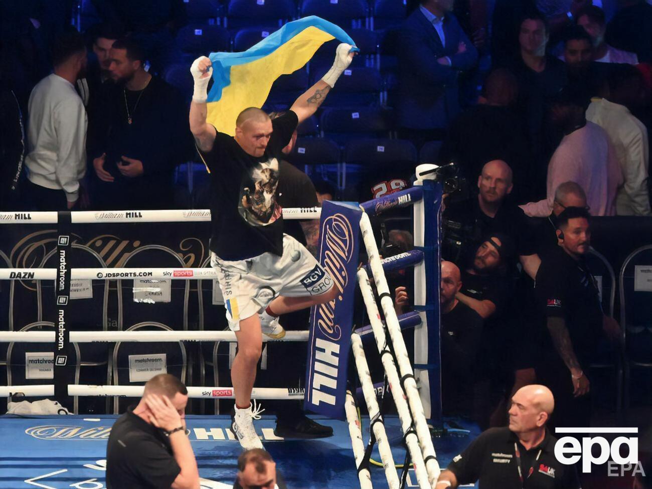 Усик 26 сентября выиграл у Джошуа в бою за звание объединенного чемпиона мира по версиям WBA Super, WBO, IBF и IBO в супертяжелом весе