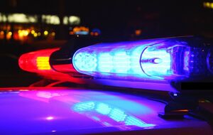 Мужчины сопротивлялись перед тем, как их вывели полицейские