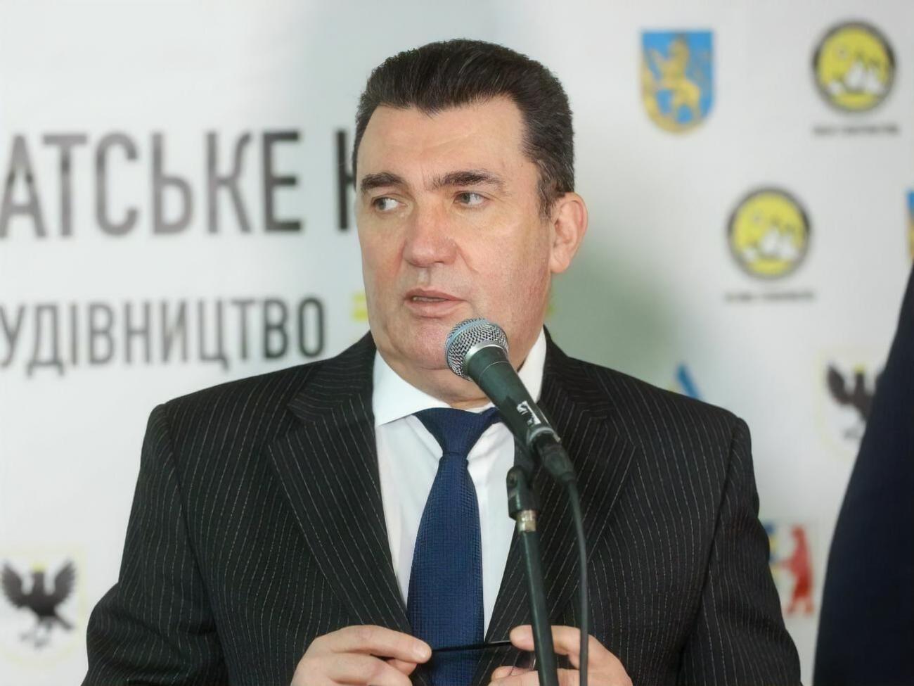 Пятая волна коронавируса в Украине может начаться 10 февраля, считает Данилов