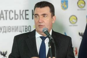 Пятая волна коронавируса в Украине может начаться 10 февраля, считает Данилов