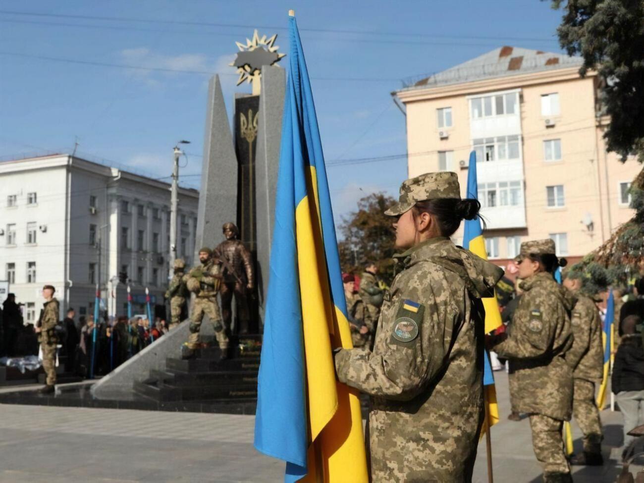 За даними Міноборони України, 15% особового складу ЗСУ складається з військовослужбовців-жінок