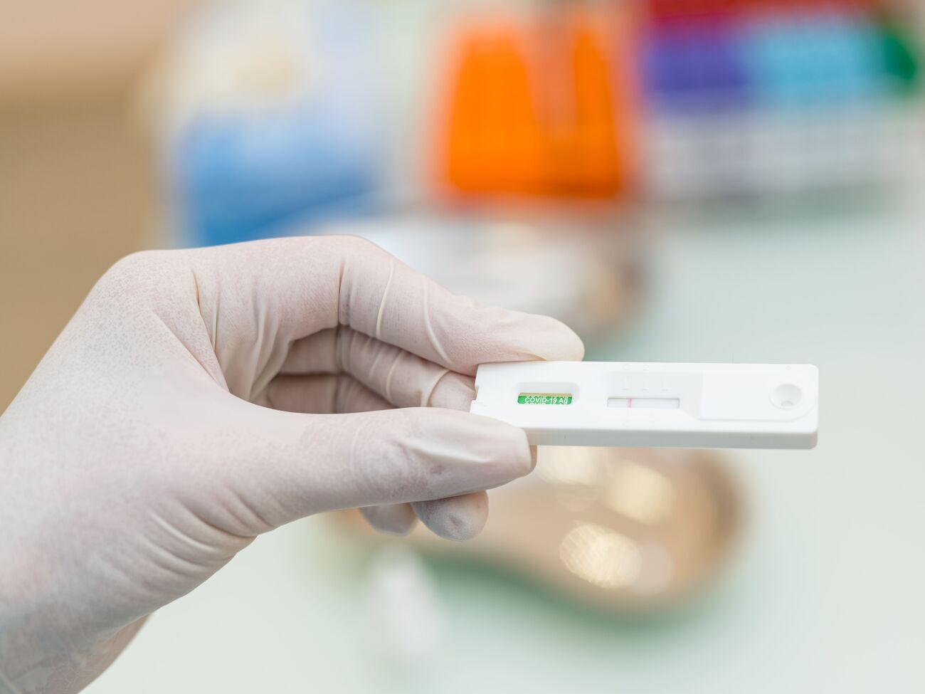 Якщо є температура чи слабкість, варто перевіритися на коронавірус