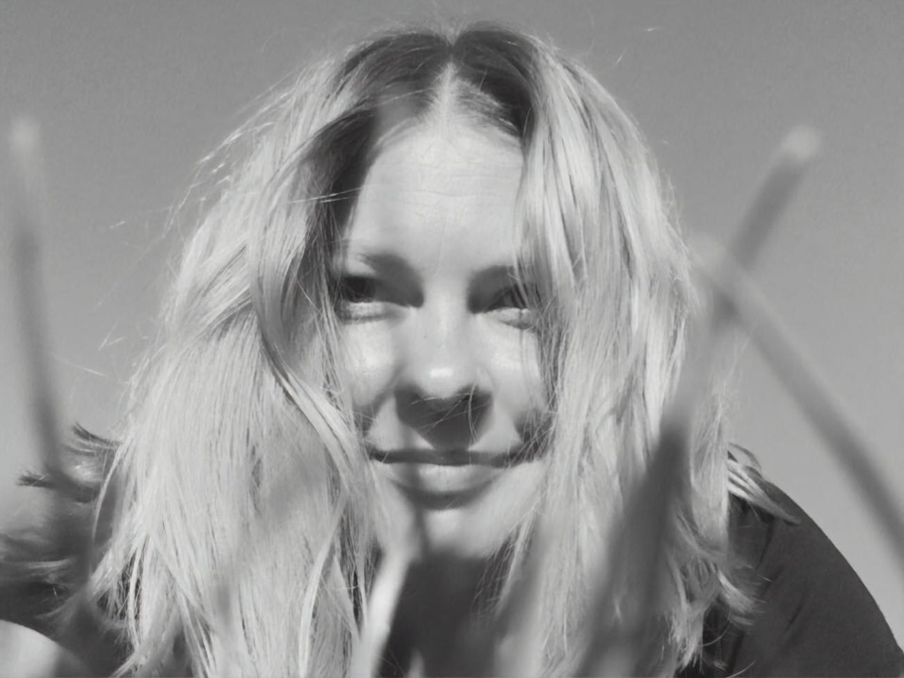 31 липня 2018 року Гандзюк облили сірчаною кислотою біля під'їзду її будинку в Херсоні