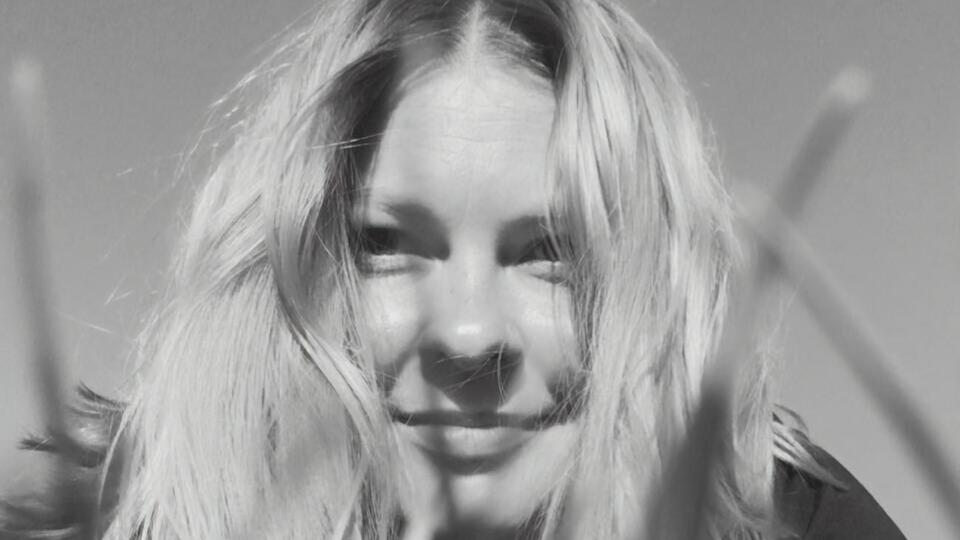 31 липня 2018 року Гандзюк облили сірчаною кислотою біля під'їзду її будинку в Херсоні