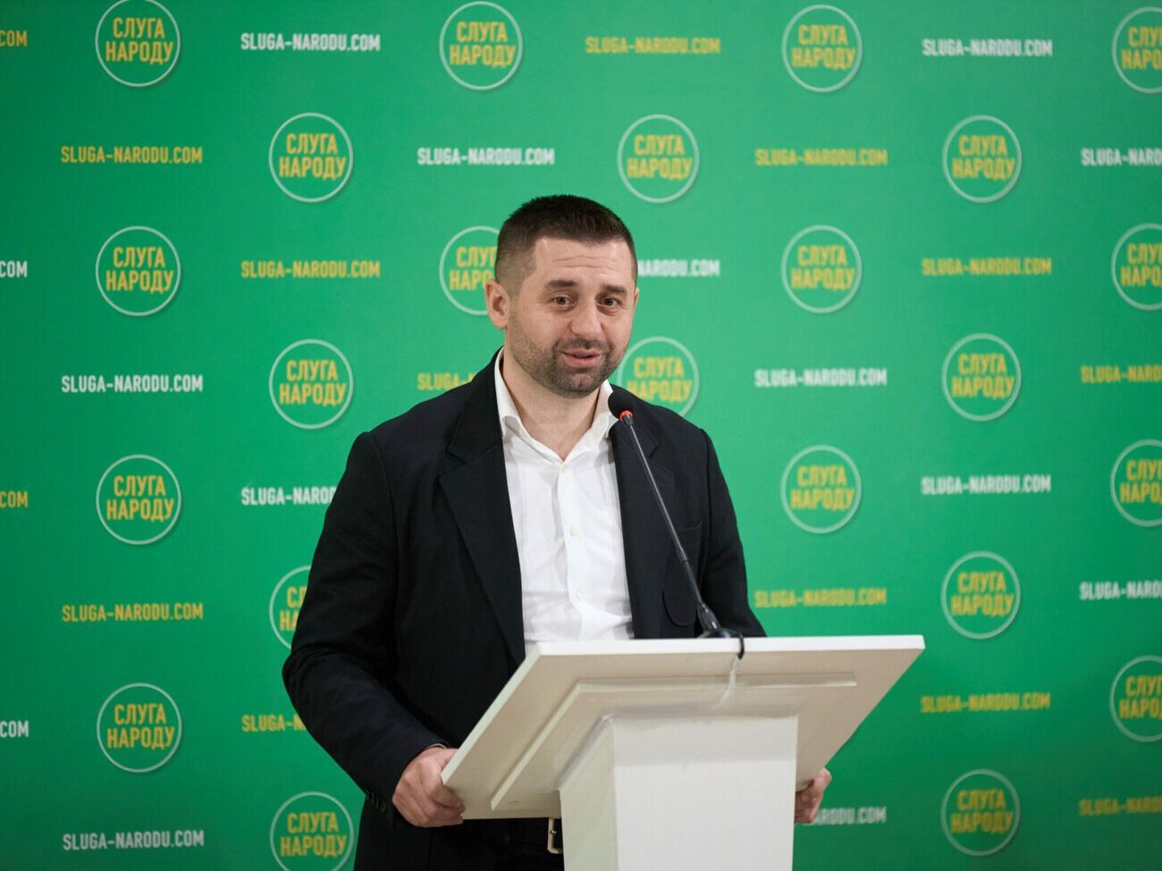 Арахамия:&nbsp;Кто заплатил за это &ndash; нужно спрашивать у моего помощника