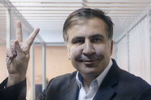 Против Зеленского активно борется Порошенко и вся связанная с ним шушера, которая за 30 лет создала в Украине грабительскую систему