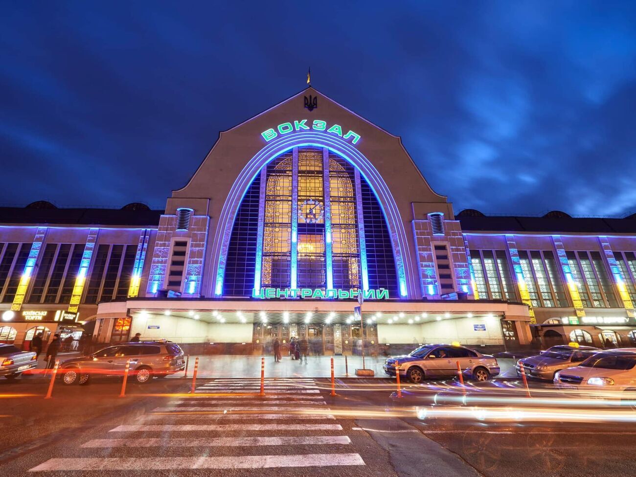 Правоохранители не нашли елку на ж/д вокзале