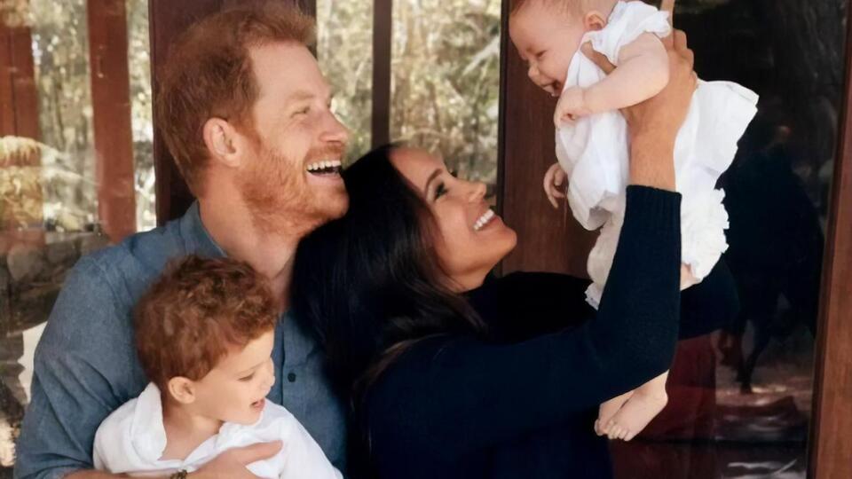 Герцог и герцогиня Сассекские воспитывают сына и дочь