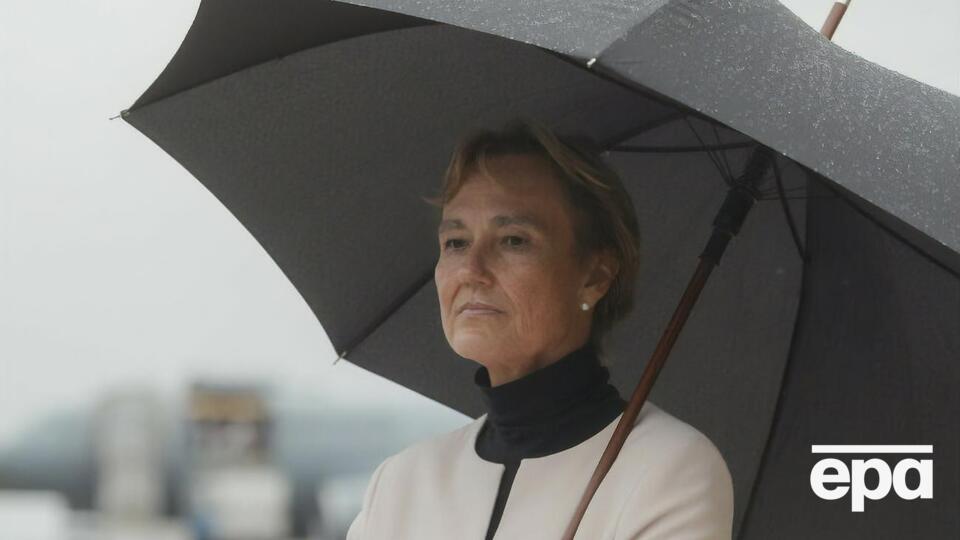 ФРГ, как и другие партнеры Германии, серьезно относится к действиям РФ, отметила Фельдгузен