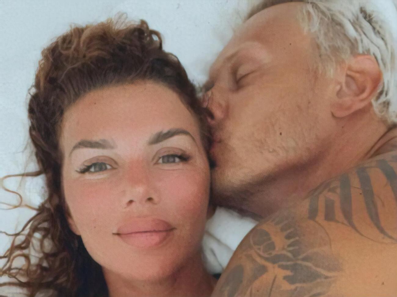 Певица Анна Седокова и баскетболист Янис Тимма поженились чуть больше года назад