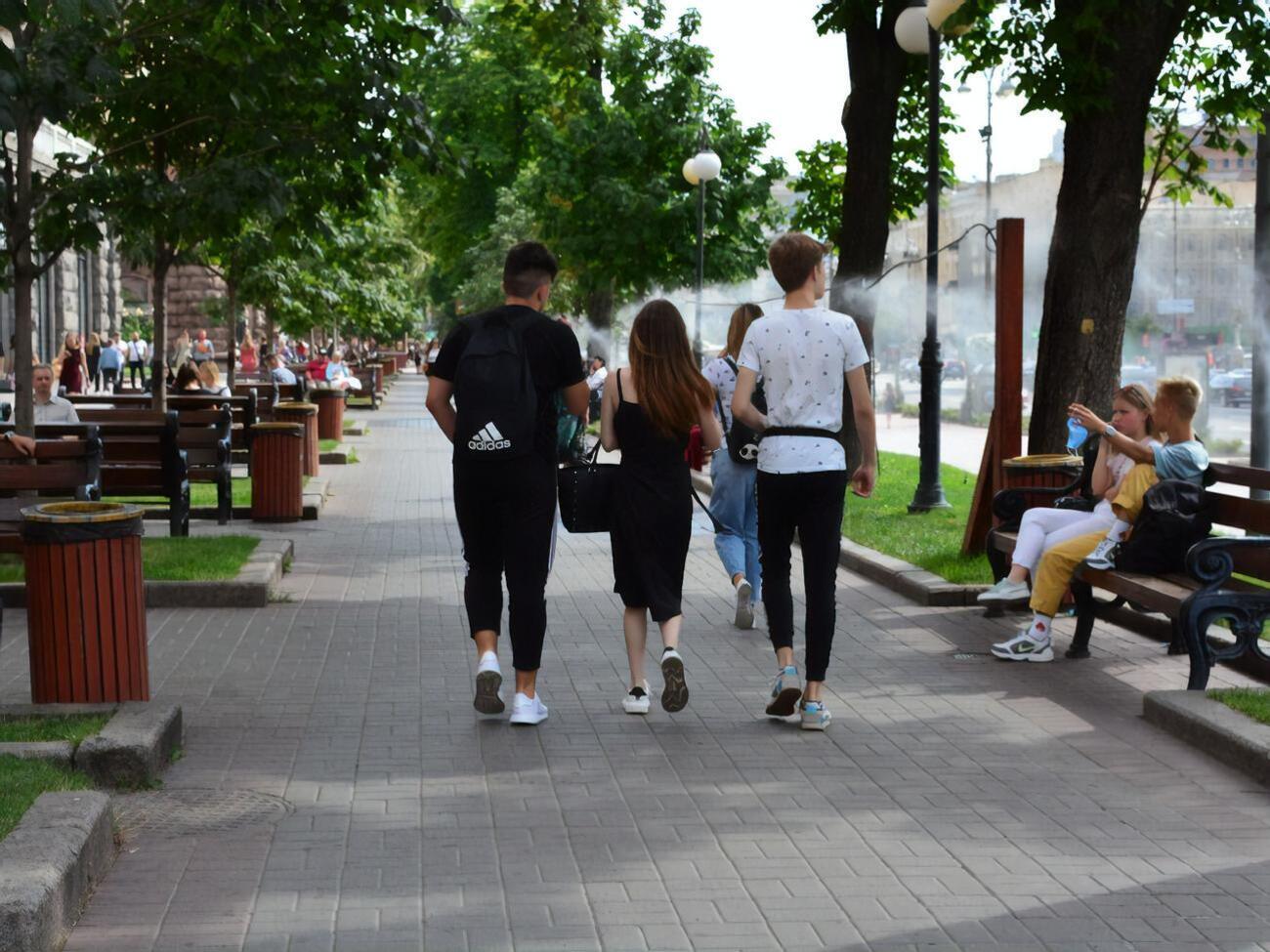 Із січня до вересня в Україні щомісячно помирало від 43 до 68 тис. осіб