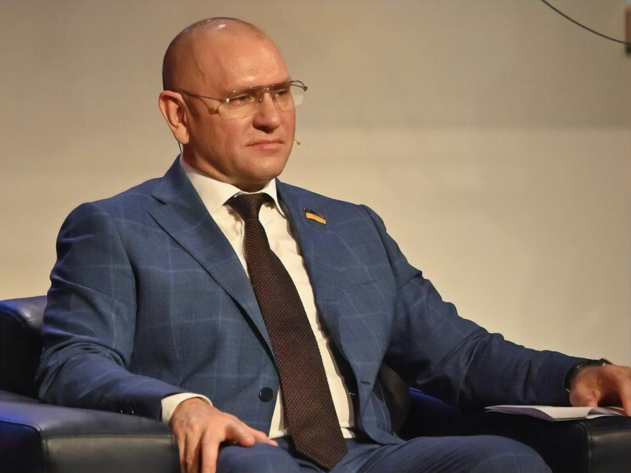 Шевченко стверджує, що завадив групі бізнесменів під егідою СБУ займатися контрабандою цигарок