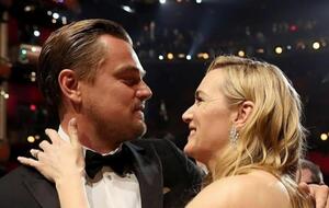 Уинслет и ДиКаприо познакомились в 1996 году на съемках фильма "Титаник"