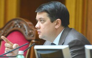 Разумков зазначив, що "стати диктатором і намагатися стати диктатором – не те саме"