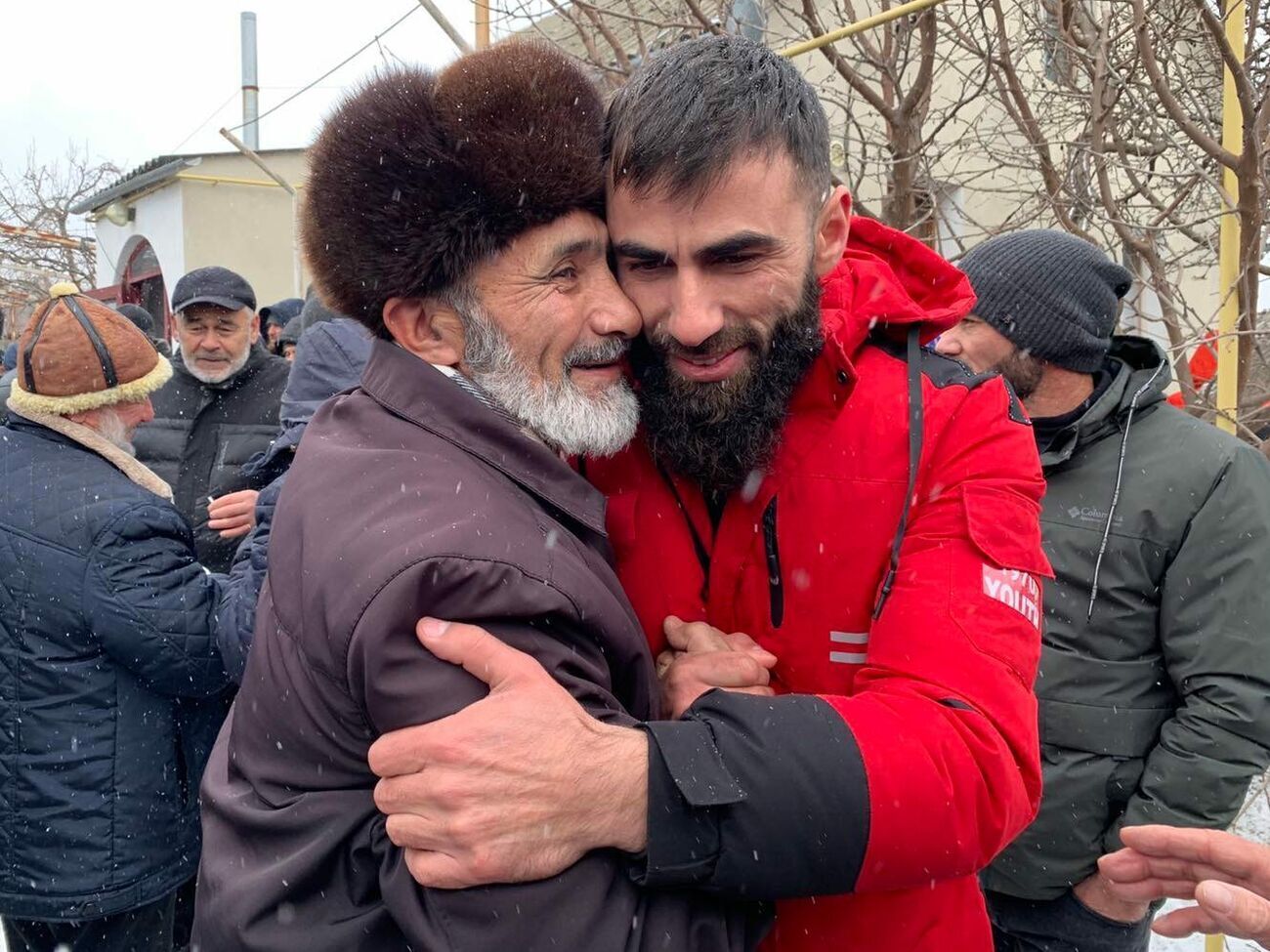 Поддержать Наримана Аметова пришли около 400 человек