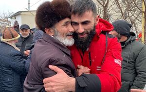 Поддержать Наримана Аметова пришли около 400 человек