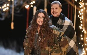 Александра Зарицкая вместе с Юрием Мешковым дошли до 10-го эфира шоу "Танцы со звездами"