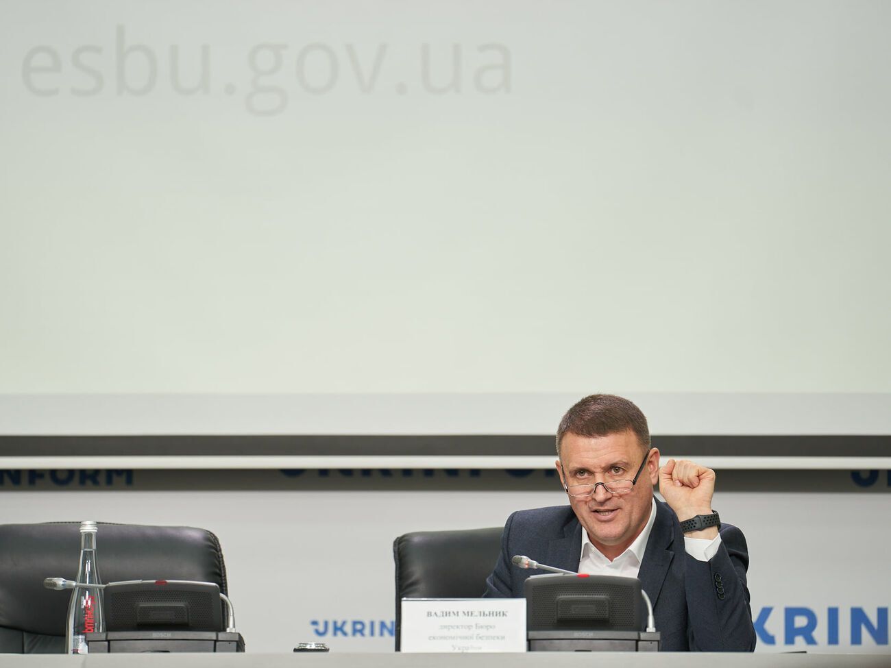 Мельник:&nbsp;Я поставил задачу, чтобы аналитики нарабатывали кейсы по выплате зарплаты в конвертах. Мы этим будем заниматься, потому что потери идут большие