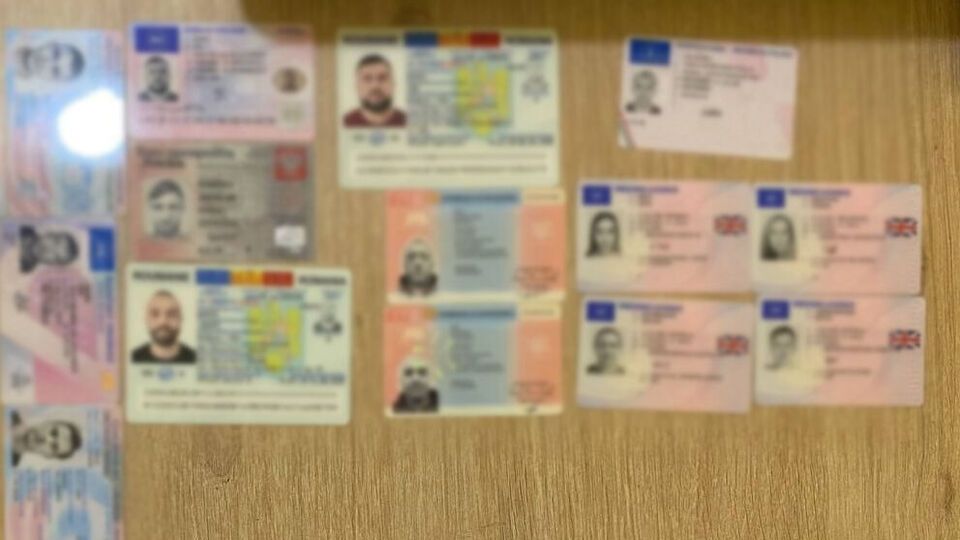 Документи передали на експертизу