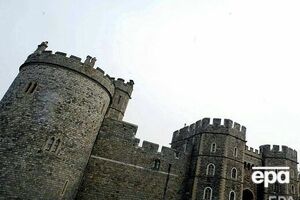 Це Різдво королева проводить у Віндзорі