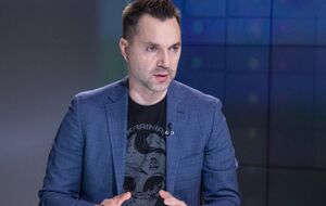 Арестович наголосив, що конфлікт на Донбасі окупанти намагаються показати як внутрішній