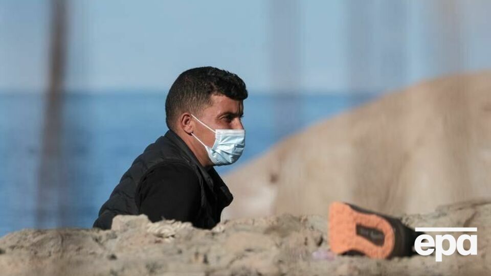 Нашли нескольких выживших мигрантов