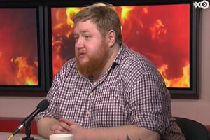 Просвирнин мог выброситься из окна, находясь под воздействием наркотиков, пишут СМИ